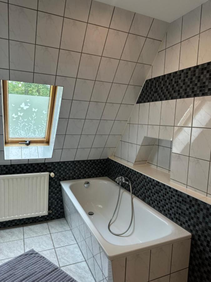 Luxury Apartment Amina Siedlung Schonwalde Buitenkant foto